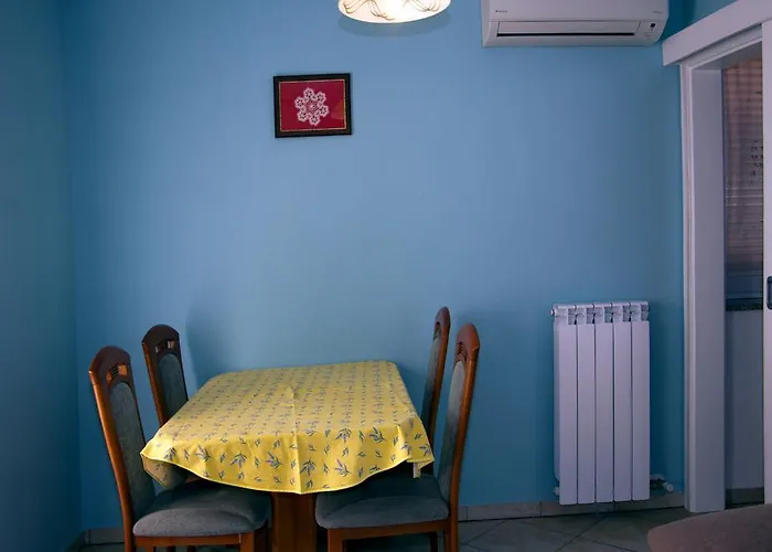 شقة Tourist Farm Robivera *