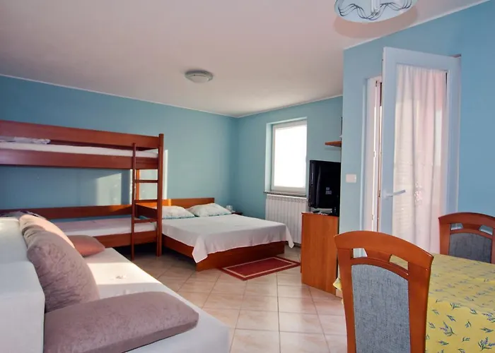 Tourist Farm Robivera